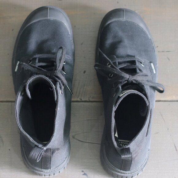 PALLADIUM - Pampa Sp20 Hi Canvas Shoes - Black - Picture 2 of 5